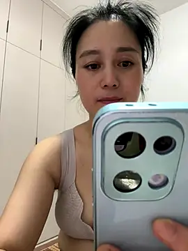 Snapshot of aoyo66 chatting on 11, 10, 2025 aoyo66 online show from 11, 10, 2025