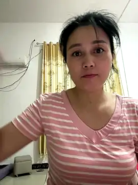 Snapshot of aoyo66 chatting on 14, 10, 2025 aoyo66 online show from 14, 10, 2025