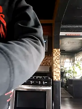 Painstickwes online show from 13, 5, 2026