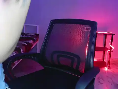 Snapshot of Black_Majik_Women chatting on 28, 9, 2025 Black Majik Women online show from 28, 9, 2025