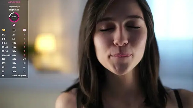 Snapshot of LettySlovacek chatting on 19, 10, 2025 LettySlovacek online show from 19, 10, 2025