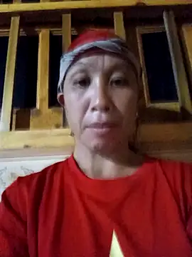 Snapshot of vtmbae chatting on 7, 10, 2025 vtmbae online show from 7, 10, 2025