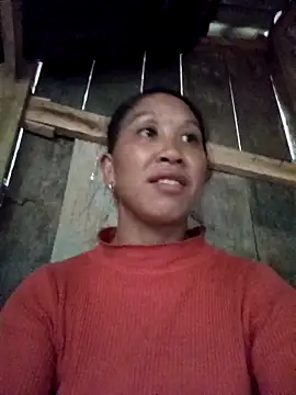 Snapshot of vtmbae chatting on 25, 10, 2025 vtmbae online show from 25, 10, 2025