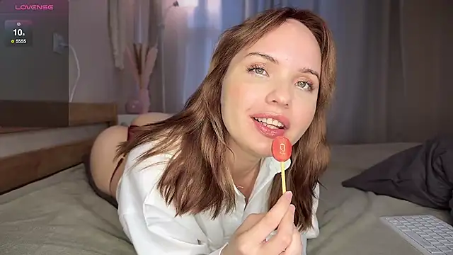 catherine  meow online show from 24, 9, 2025