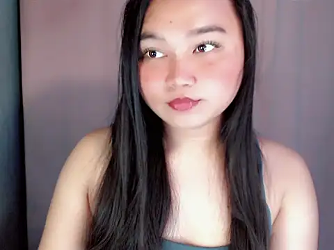 Eyes-on-me online show from 8, 8, 2026