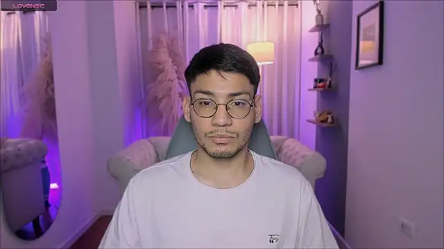 marcuswildx online show from 16, 12, 2025