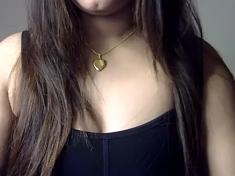 Snapshot of Aaliya02 chatting on 9, 10, 2025 Aaliya02 online show from 9, 10, 2025