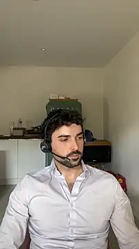 eauminerale online show from 30, 4, 2026
