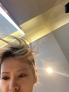 Snapshot of miumiu-66 chatting on 26, 10, 2025 miumiu-66 online show from 26, 10, 2025