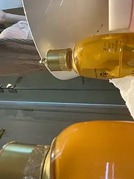 Snapshot of miumiu-66 chatting on 10, 7, 2026 miumiu-66 online show from 10, 7, 2026