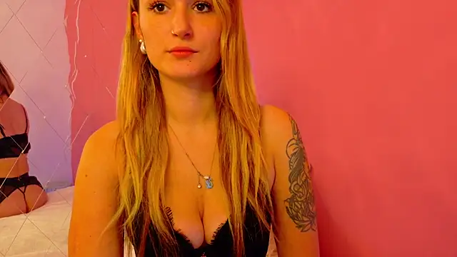 Snapshot of Anaayss_ chatting on 8, 10, 2025 Anaayss online show from 8, 10, 2025