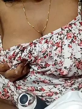 Snapshot of Tamil_kalpana_telagu chatting on 13, 10, 2025 Tamil kalpana telagu online show from 13, 10, 2025