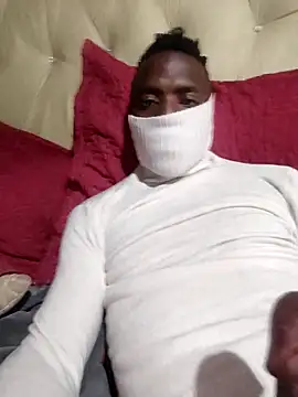 Snapshot of Thathazonke123 chatting on 7, 10, 2025 Thathazonke123 online show from 7, 10, 2025