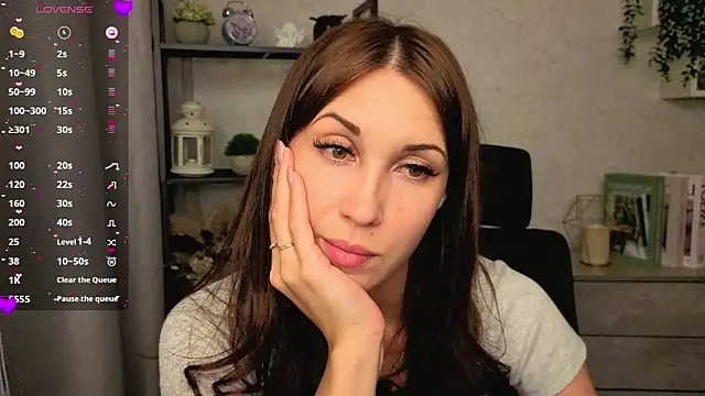 DreamVelour online show from 19, 12, 2025