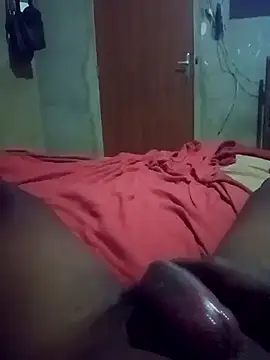 Snapshot of pauuuzudooo9 chatting on 1, 11, 2025 pauuuzudooo9 online show from 1, 11, 2025