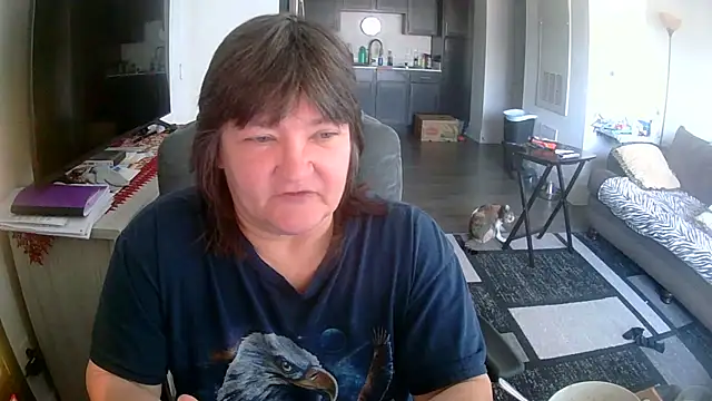 Snapshot of Buggy1965 chatting on 1, 10, 2025 Buggy1965 online show from 1, 10, 2025