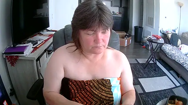 Snapshot of Buggy1965 chatting on 7, 10, 2025 Buggy1965 online show from 7, 10, 2025