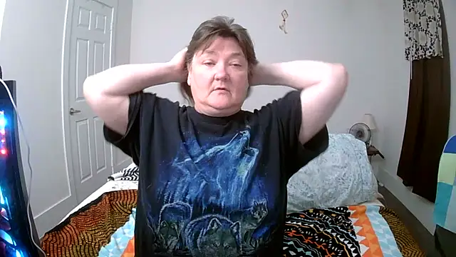 Snapshot of Buggy1965 chatting on 12, 11, 2025 Buggy1965 online show from 12, 11, 2025