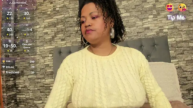 TaniaJhons online show from 3, 11, 2025