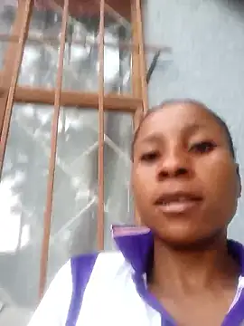 Snapshot of HotPetite_25 chatting on 1, 11, 2025 HotPetite 25 online show from 1, 11, 2025