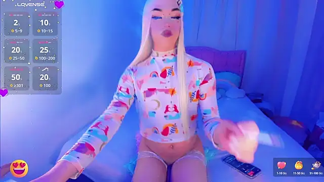 Snapshot of Sexy_Amaya chatting on 12, 11, 2025 Sexy Amaya online show from 12, 11, 2025