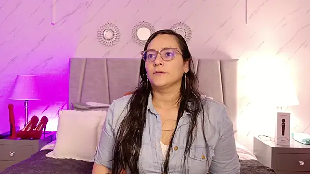 Michell Monet online show from 12, 5, 2026