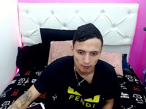 xx-kike-xx online show from 29, 9, 2025