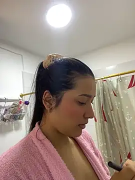 IsabellaJoness  online show from 11, 10, 2025