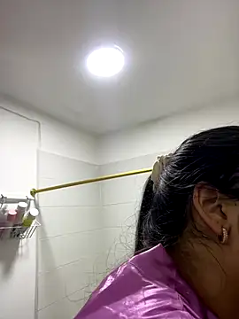 IsabellaJoness  online show from 5, 11, 2025