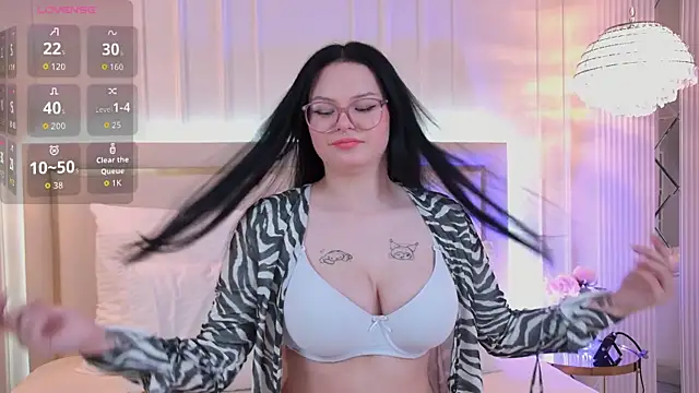 Snapshot of Cindy_Mills chatting on 7, 10, 2025 Cindy Mills online show from 7, 10, 2025