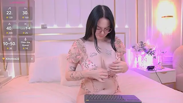 Snapshot of Cindy_Mills chatting on 11, 10, 2025 Cindy Mills online show from 11, 10, 2025