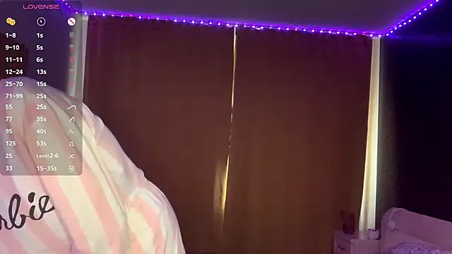 Snapshot of KrystinFunches chatting on 2, 11, 2025 KrystinFunches online show from 2, 11, 2025