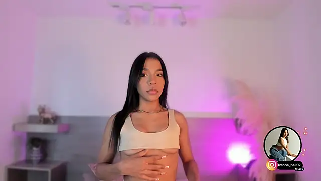 Snapshot of Ivana_Hall chatting on 1, 10, 2025 Ivana Hall online show from 1, 10, 2025