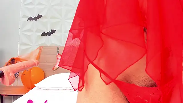 Snapshot of ValeryTrans_ chatting on 24, 10, 2025 ValeryTrans online show from 24, 10, 2025