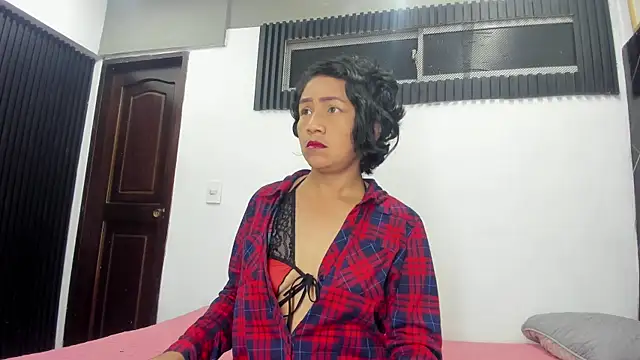 Snapshot of emperatris_23 chatting on 26, 9, 2025 emperatris 23 online show from 26, 9, 2025