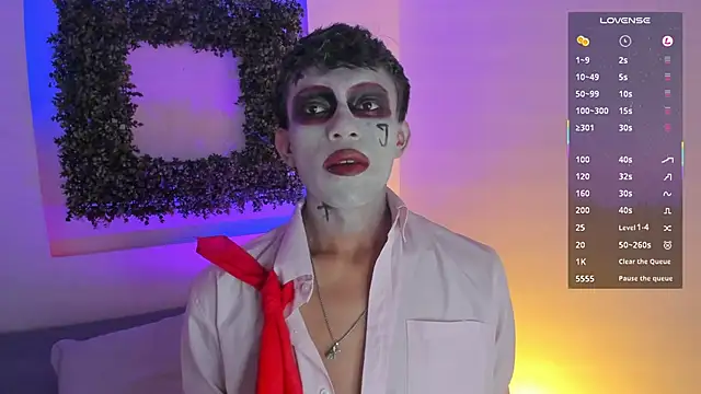 Santti  online show from 18, 10, 2025