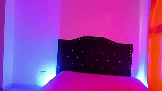 kitty  chs online show from 15, 12, 2025