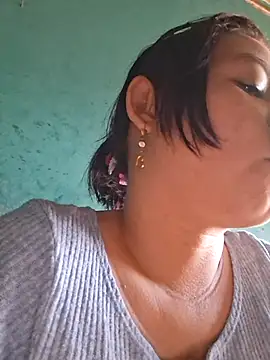 Snapshot of hot-mom22 chatting on 28, 9, 2025 hot-mom22 online show from 28, 9, 2025