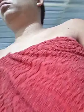 Snapshot of hot-mom22 chatting on 8, 3, 2026 hot-mom22 online show from 8, 3, 2026