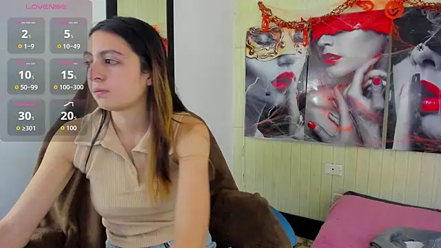 Snapshot of lala_clark chatting on 5, 11, 2025 lala clark online show from 5, 11, 2025