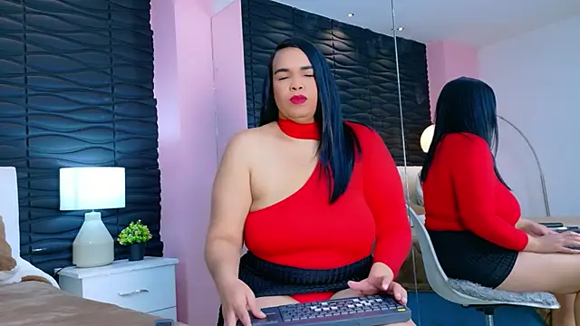 Snapshot of Valery_Nasty__ chatting on 6, 10, 2025 Valery Nasty online show from 6, 10, 2025