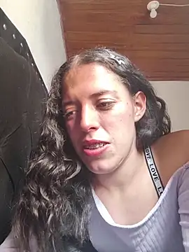 Snapshot of zakura_Haruno chatting on 17, 2, 2026 zakura Haruno online show from 17, 2, 2026