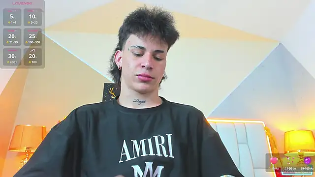 Snapshot of iammariano chatting on 25, 9, 2025 iammariano online show from 25, 9, 2025