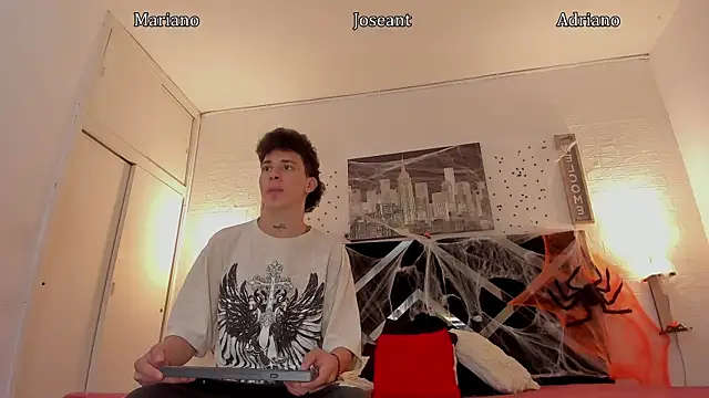 Snapshot of iammariano chatting on 25, 10, 2025 iammariano online show from 25, 10, 2025