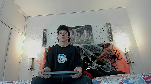 Snapshot of iammariano chatting on 29, 10, 2025 iammariano online show from 29, 10, 2025