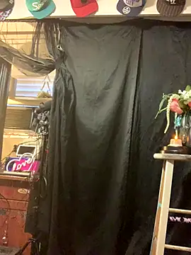 Snapshot of blondebarbiebae chatting on 27, 10, 2025 blondebarbiebae online show from 27, 10, 2025