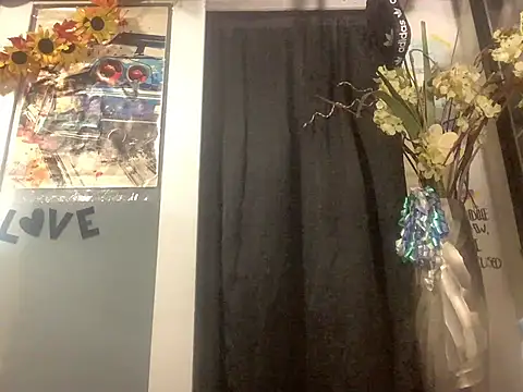 blondebarbiebae online show from 10, 4, 2026