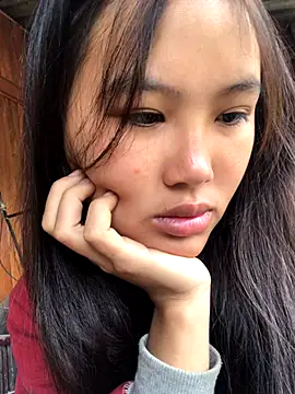 Snapshot of Mai_lovely chatting on 14, 11, 2025 Mai lovely online show from 14, 11, 2025