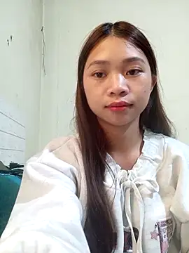 Mayy1 online show from 22, 10, 2025