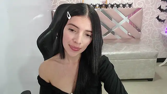 cynthia ch online show from 28, 10, 2025